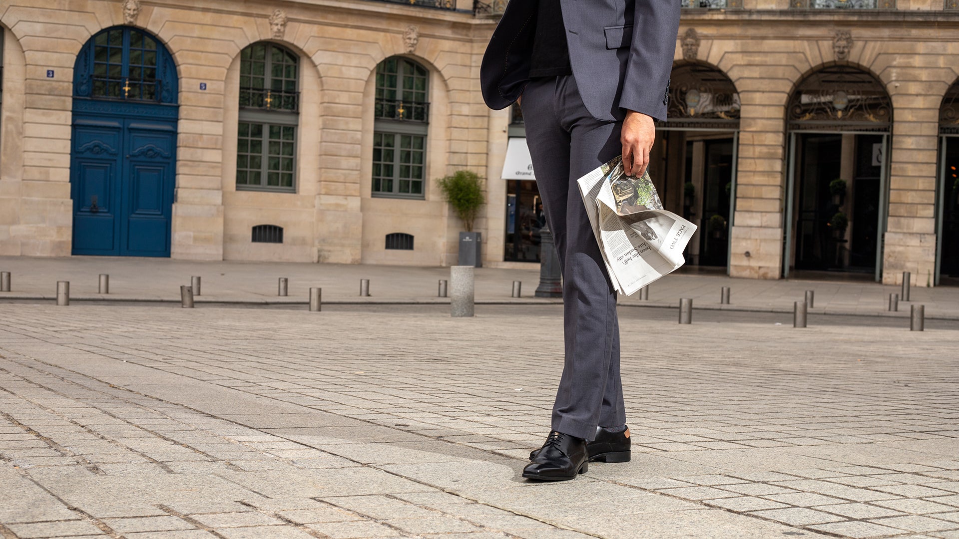 Tenue avec clearance derbies noires vernies